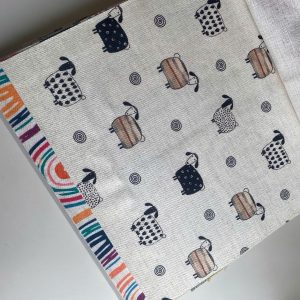 Vải in cừu hoạt hình nền kem