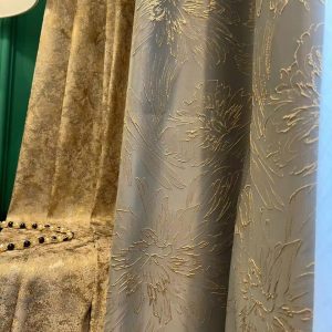 Vải in hoa cúc đại đóa vẽ vàng màu be