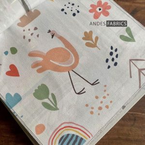 Vải in họa tiết chim hồng hạc hoa cầu vồng