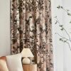 Vải in hoa tranh mực xám nâu nền taupe