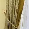 Vải jacquard thêu hoa baroque lớn màu kem vàng bạc